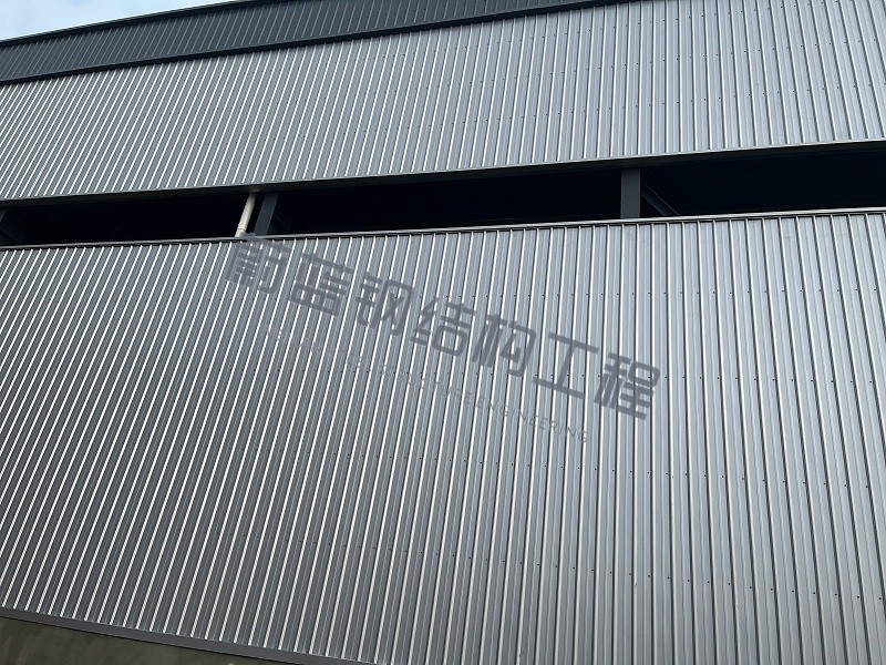 钢结构工业厂房保温隔热效果差？围护系统选材是关键