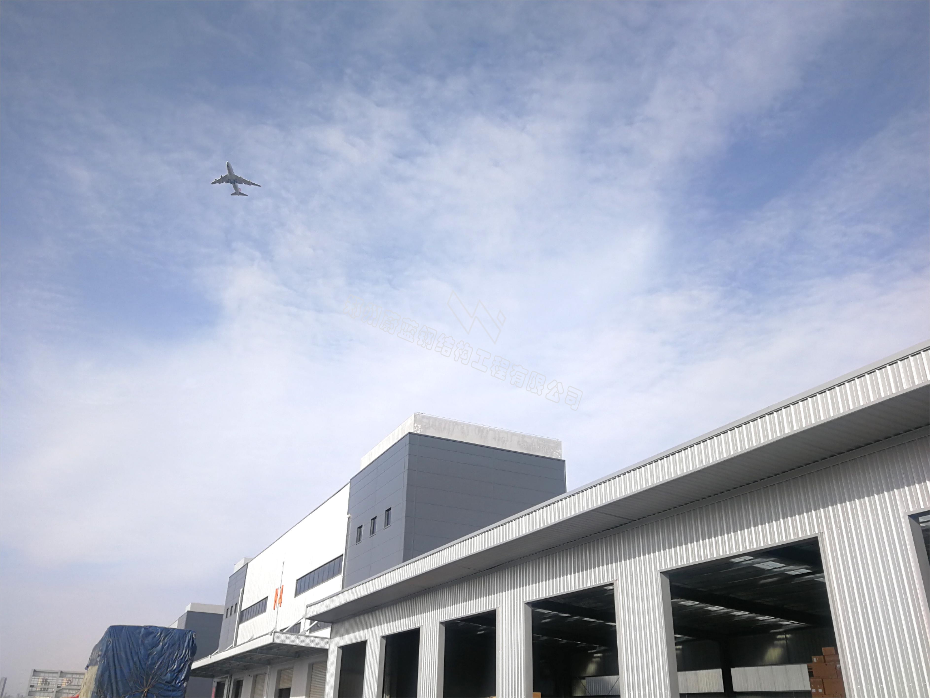 钢结构厂房每平方造价多少钱