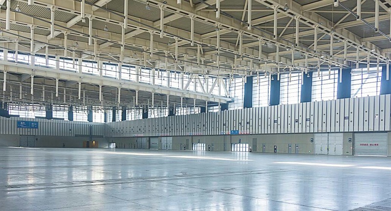 钢结构厂房内部图