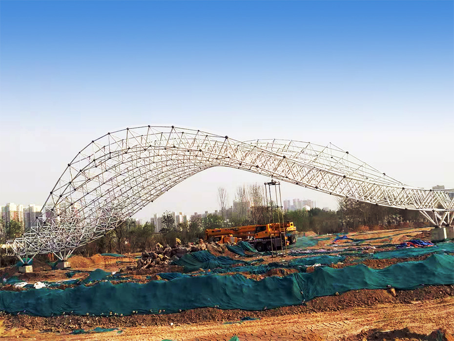 郑州青少年公园网架造型