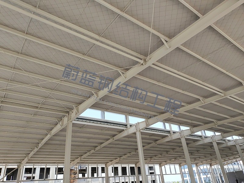 5000平钢结构厂房施工队不会告诉你的3个报价陷阱，看懂成本立省几十万！