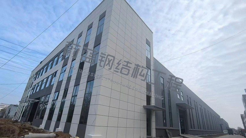 1129-揭秘：钢结构工业厂房施工如何实现高效完成