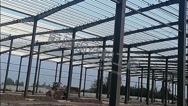 揭秘：钢结构工业厂房施工如何实现高效完成