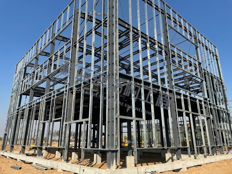 影响钢结构工业厂房造价的3大因素及应对策略