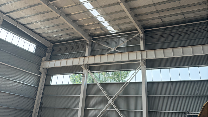 高强螺栓连接：钢结构厂房安装中的“关键关节”